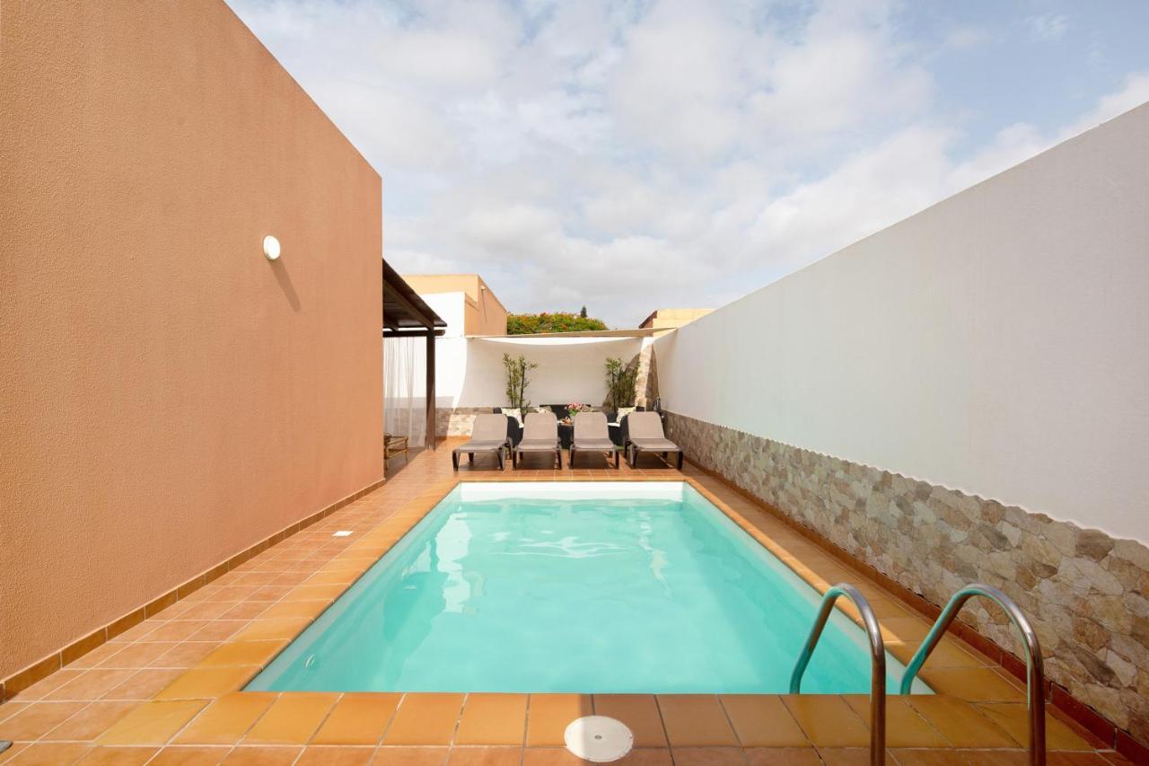 El Cortijo Villa La Oliva Exteriör bild