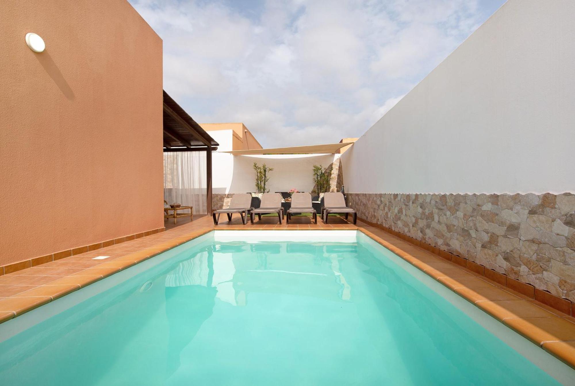 El Cortijo Villa La Oliva Exteriör bild