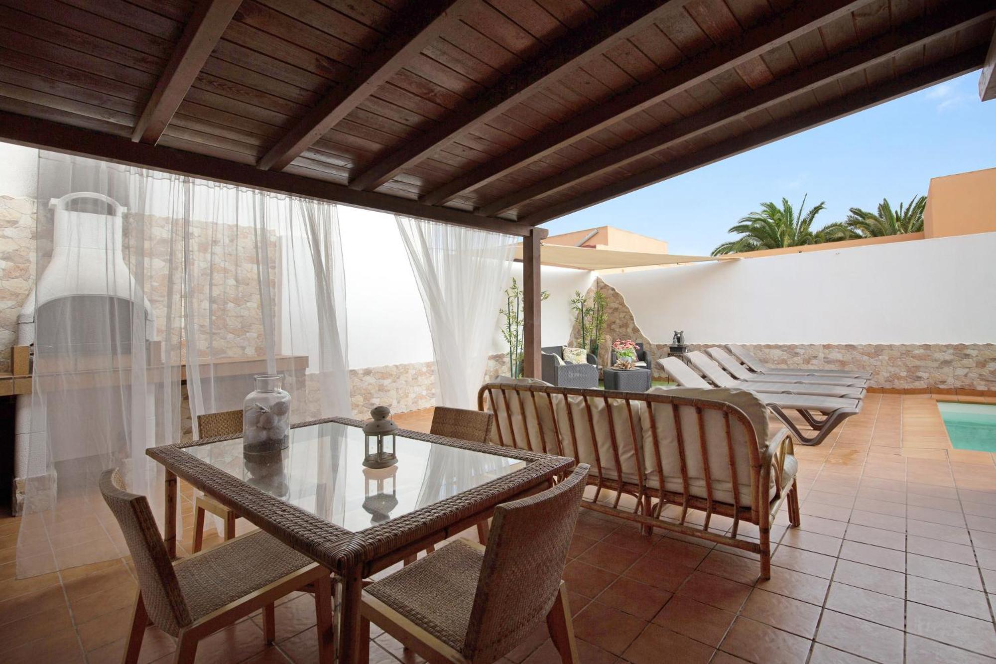 El Cortijo Villa La Oliva Exteriör bild